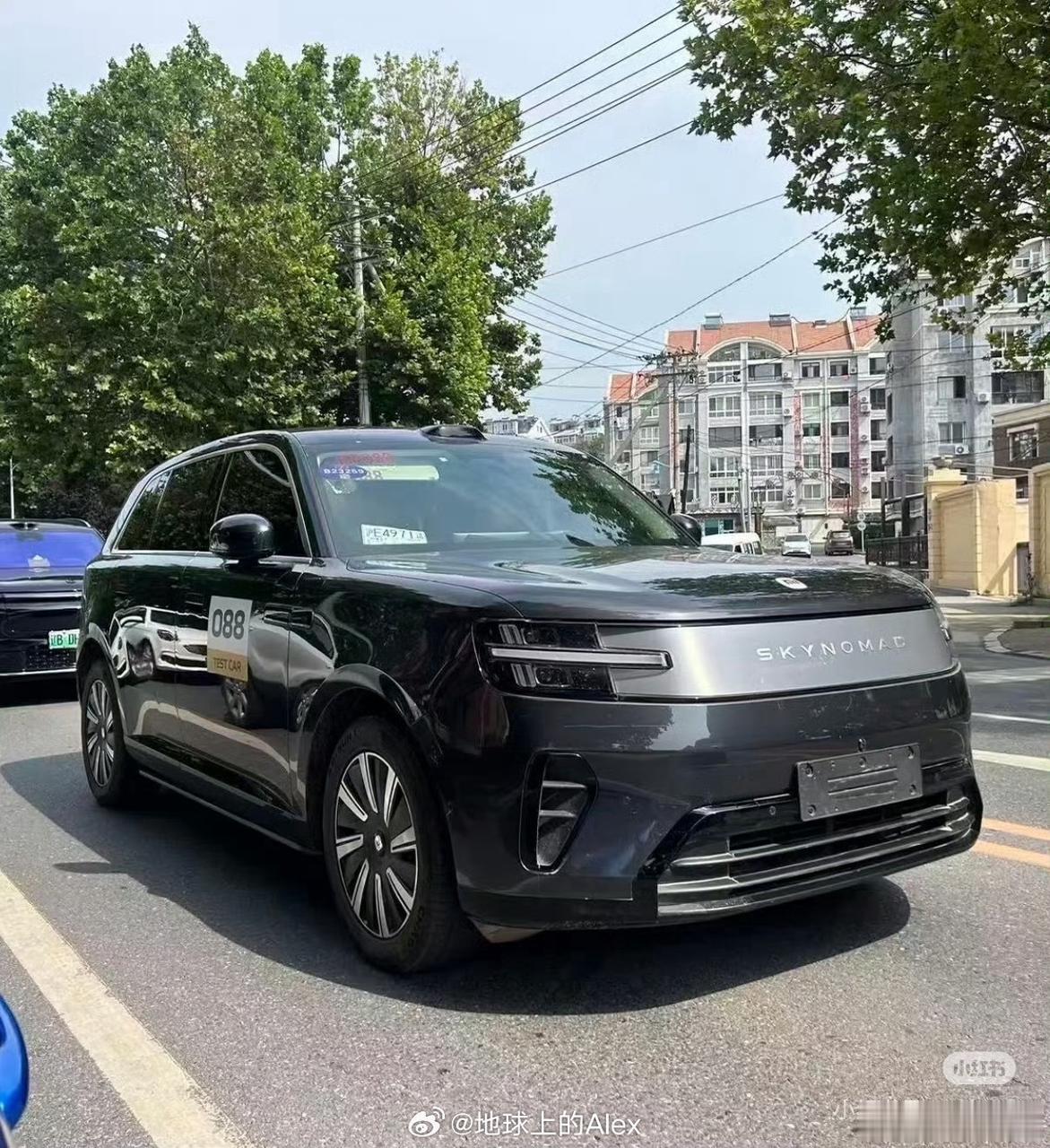 增程赛道又添强将，奕境X9量产落地，能不能火关键看定价？7月20日，东风与华为联
