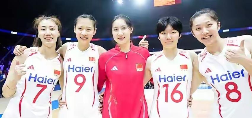 “小鬼当家”的时代正悄悄来临啦！中国女排世联赛首站南京站的比赛已经圆满结束，在