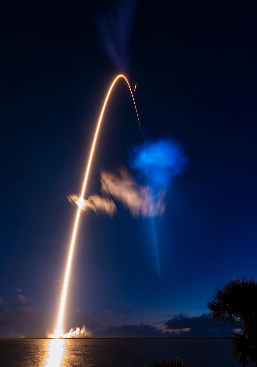 【SpaceX发布CRS-35发射画面龙飞船预计10月15日对接空间站】北