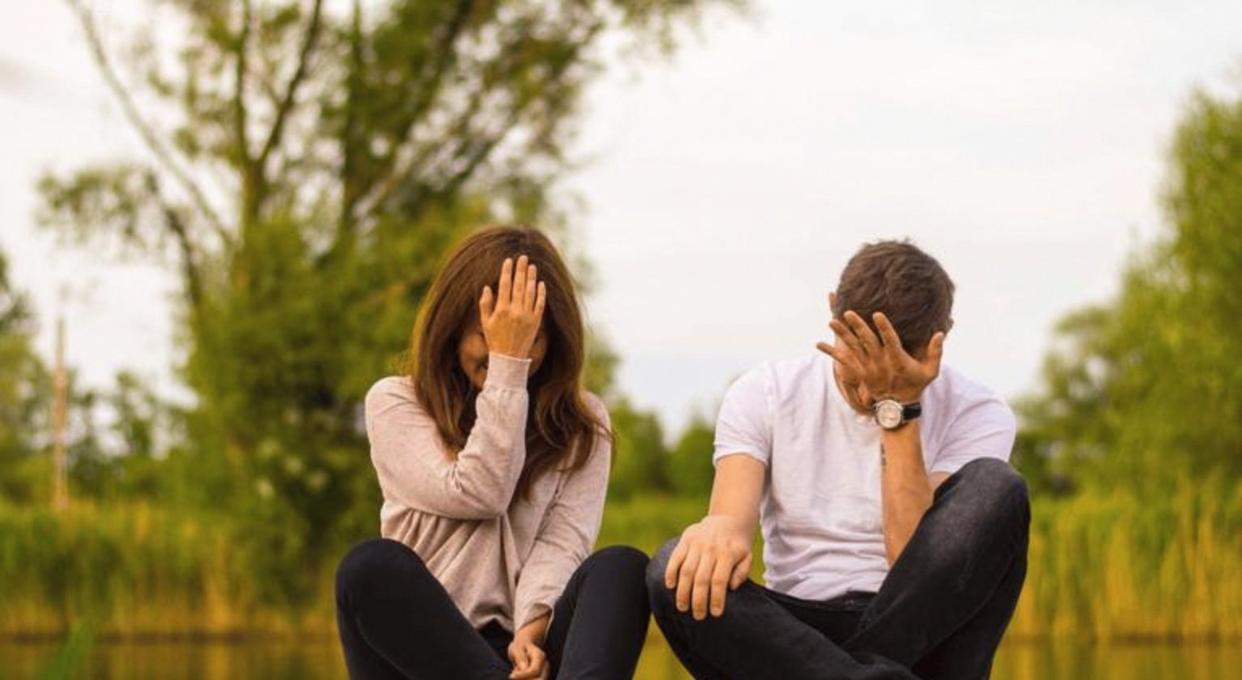 小妹向哥哥借二十万做生意，三年后，做生意赚钱了，妹妹把这二十万还给了哥哥，哥哥却