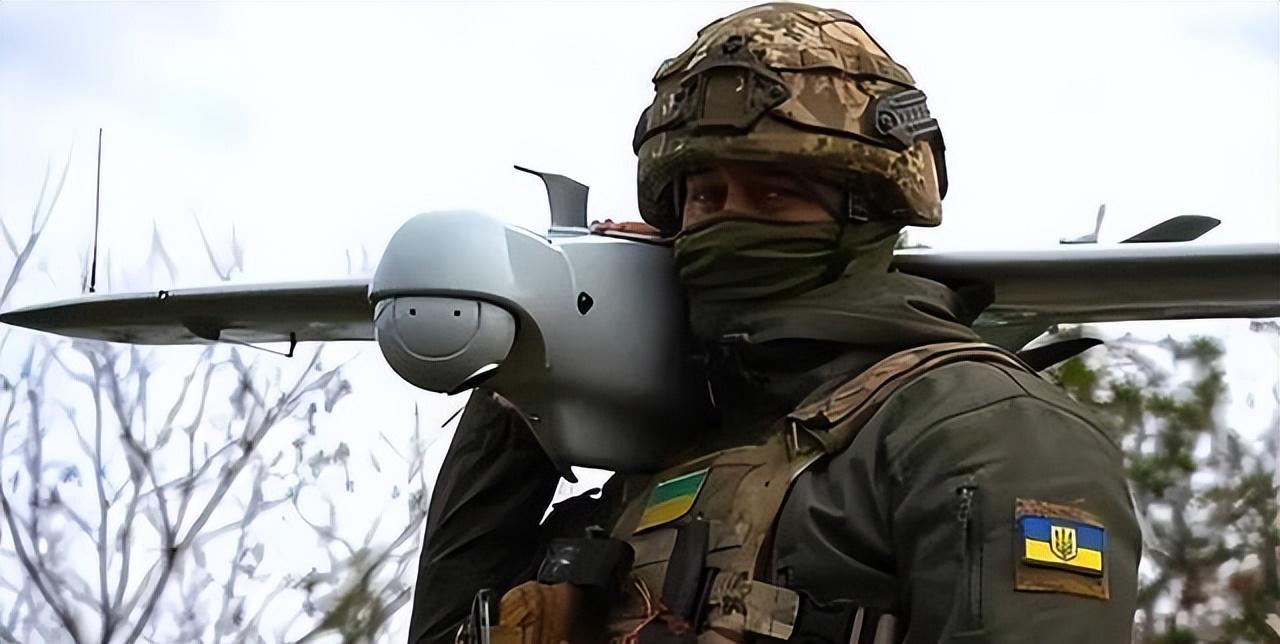 俄乌打了4年，俄军今年3月彻底拉胯，据美国战争研究所统计，整整一个月，在