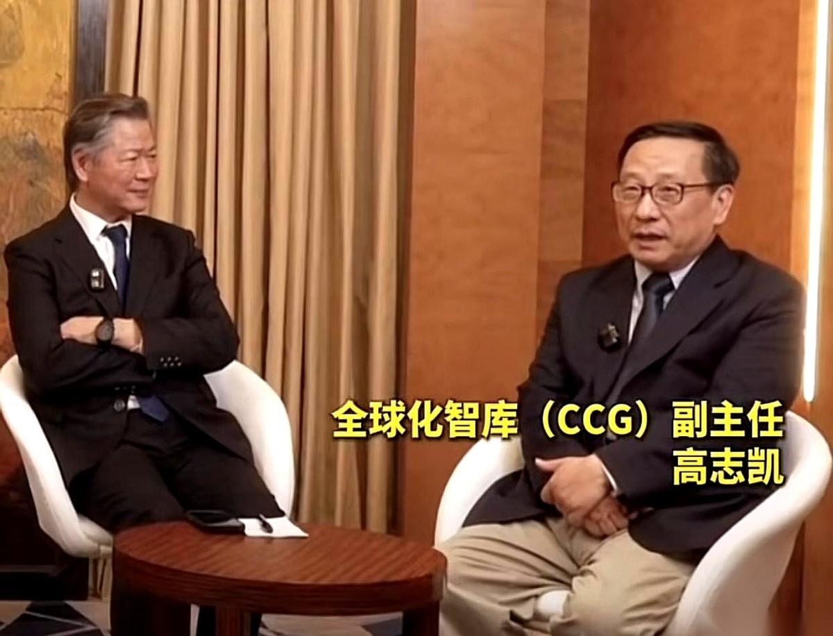 苏州大学教授高志凯，一句话直接把桌子掀了。他说，小马科斯在南海跟我们反复叫板，