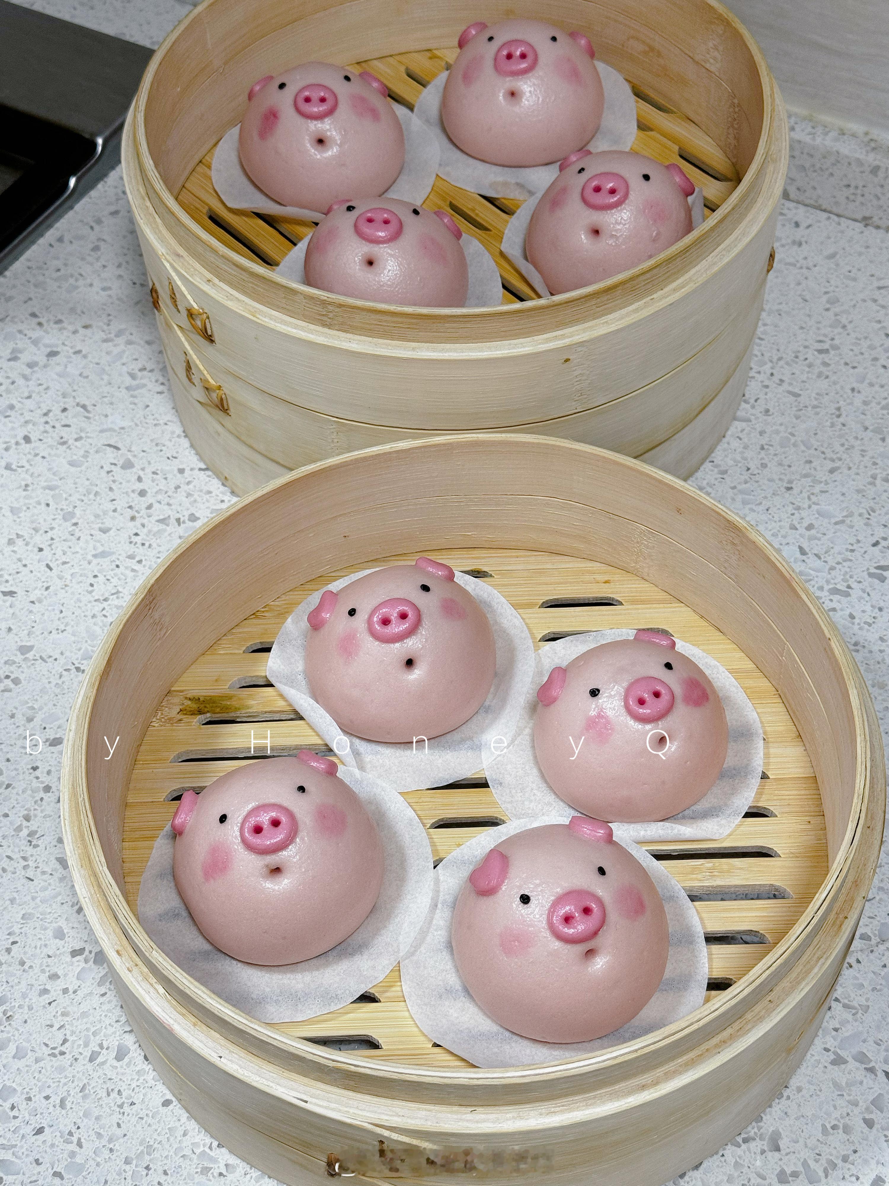 🐷出锅啦可惜豆米9点就睡着了没看到成品明早睡醒就可以炫一只猪！我的宝藏食谱备餐
