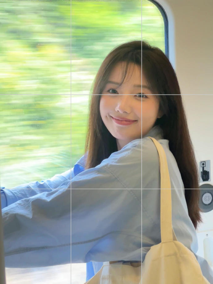 存一些ins风出行拍照姿势🚄🚄🚄​​​mark~📸​拍照技巧​​