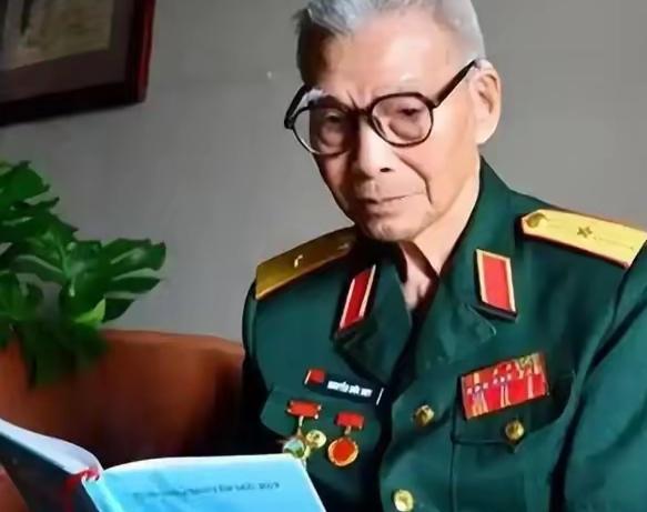 越南少将阮德辉回忆说：当年中国军队能安全撤走，不是越南军人胆小不敢追，而是黎笋下