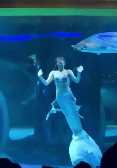 这也太危险了，人还好吧