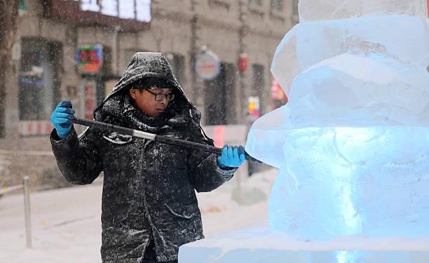 很多普通人之所以在“赚钱”这件事上长期原地踏步，不是因为不努力，而是努力的方向一