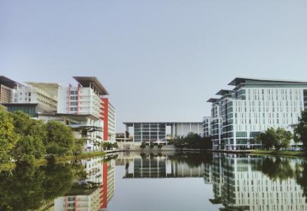 今天咱们就好好聊聊江苏科技大学——这所被严重低估的“双非”大学。一、2026年