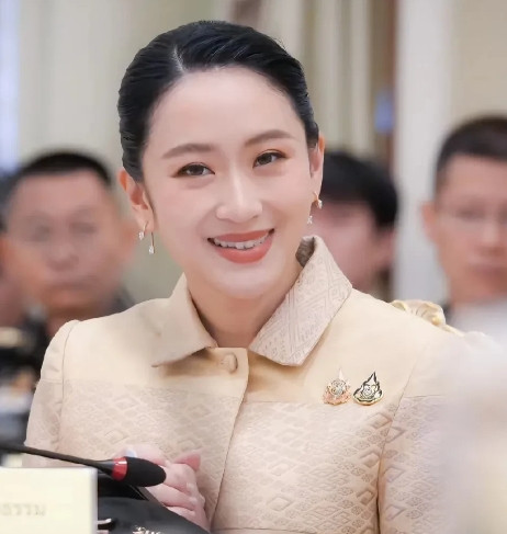 “最后通牒！佩通坦15天申辩期今日截止，泰国政坛迎来终极审判！”泰国“录音门