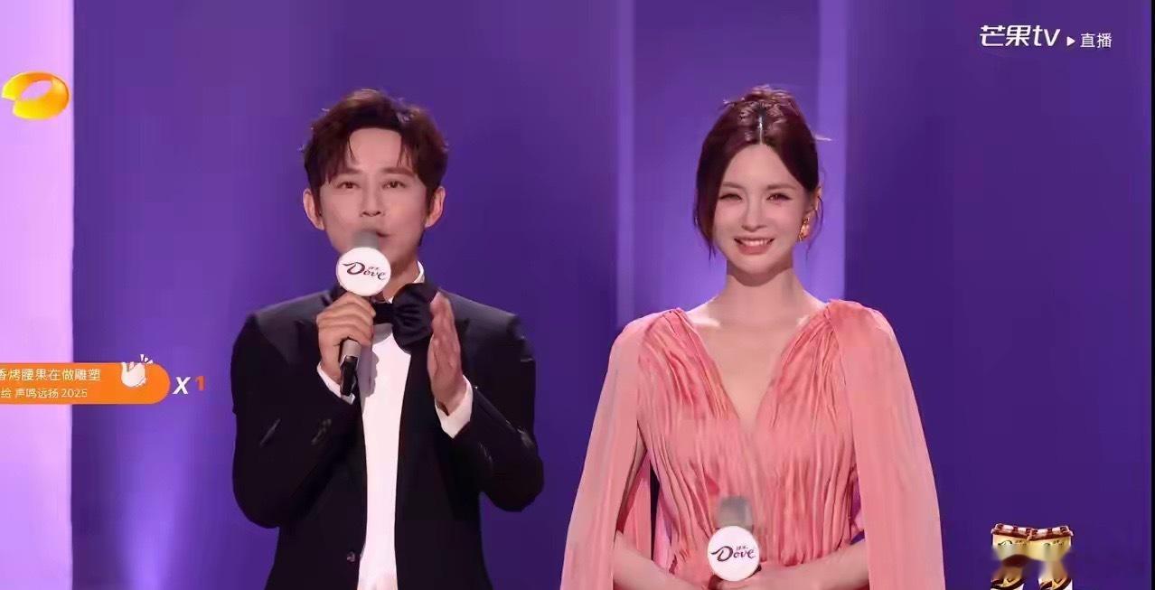 看到何炅结巴站在旁边的沈梦辰在保持微笑我才终于明白湖南卫视为什么要再次请李维嘉返