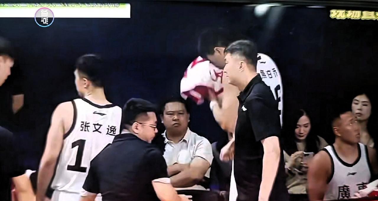 恕我直言，广东男篮全运会打不过辽宁和四川，杜锋压力倍增！广东男篮再输给墨尔本老虎