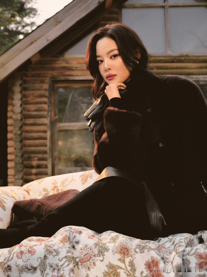 我料到辛芷蕾会拿奖，也料到她会说点实在话，但没想到，她那句任何女性还是少听