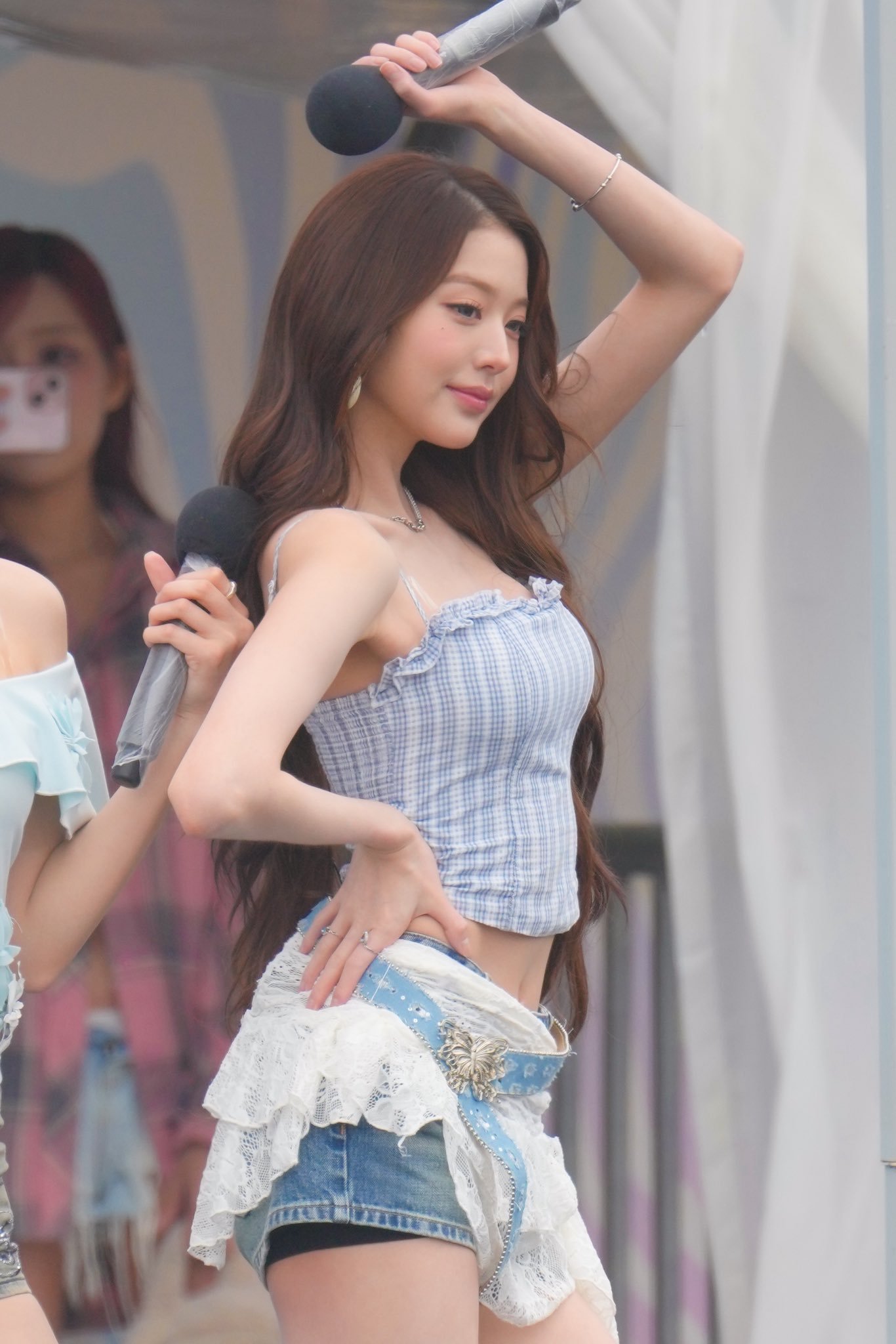 宇宙顶尖超级无敌大美女