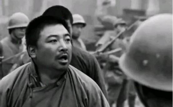 “还割什么稻子，你命都快没了，老老实实的跟我们走！”16岁的王永旺正在割稻子，鬼