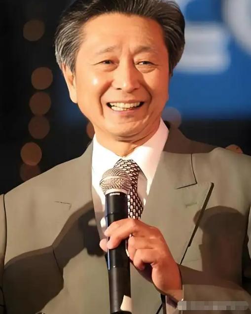 这大概就是中国式父母最揪心的宿命！87岁宋世雄的经历引人深思：耗尽心力供一双儿女