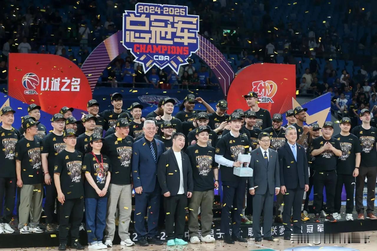 距离2025-26赛季CBA开幕还有两天时间，但摆在CBA公司面前的一个大问题却