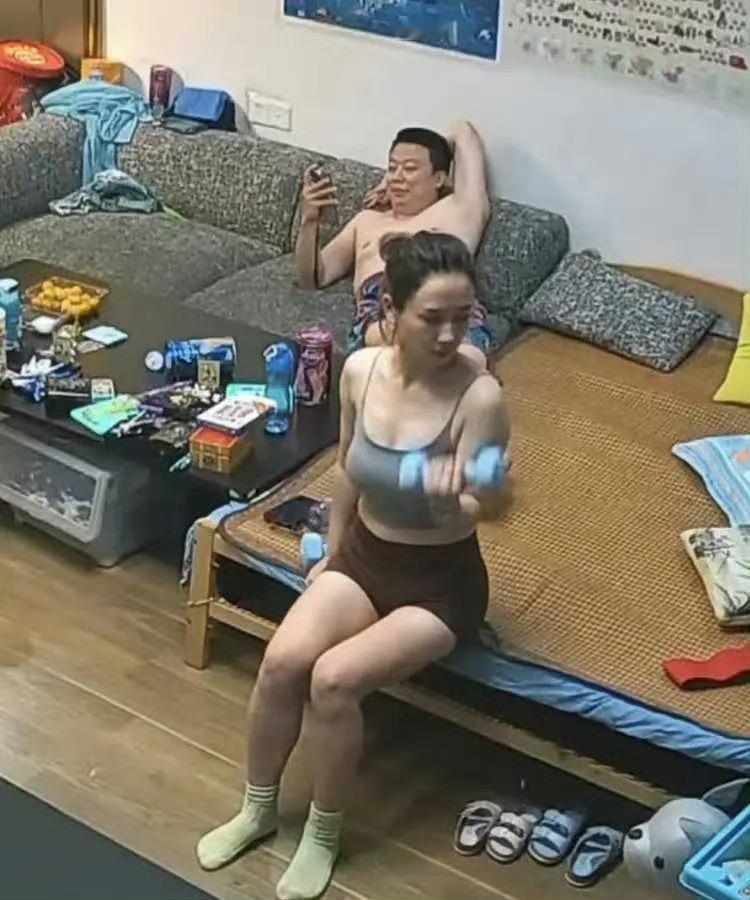 都这样了大哥硬是一点危机感都没有