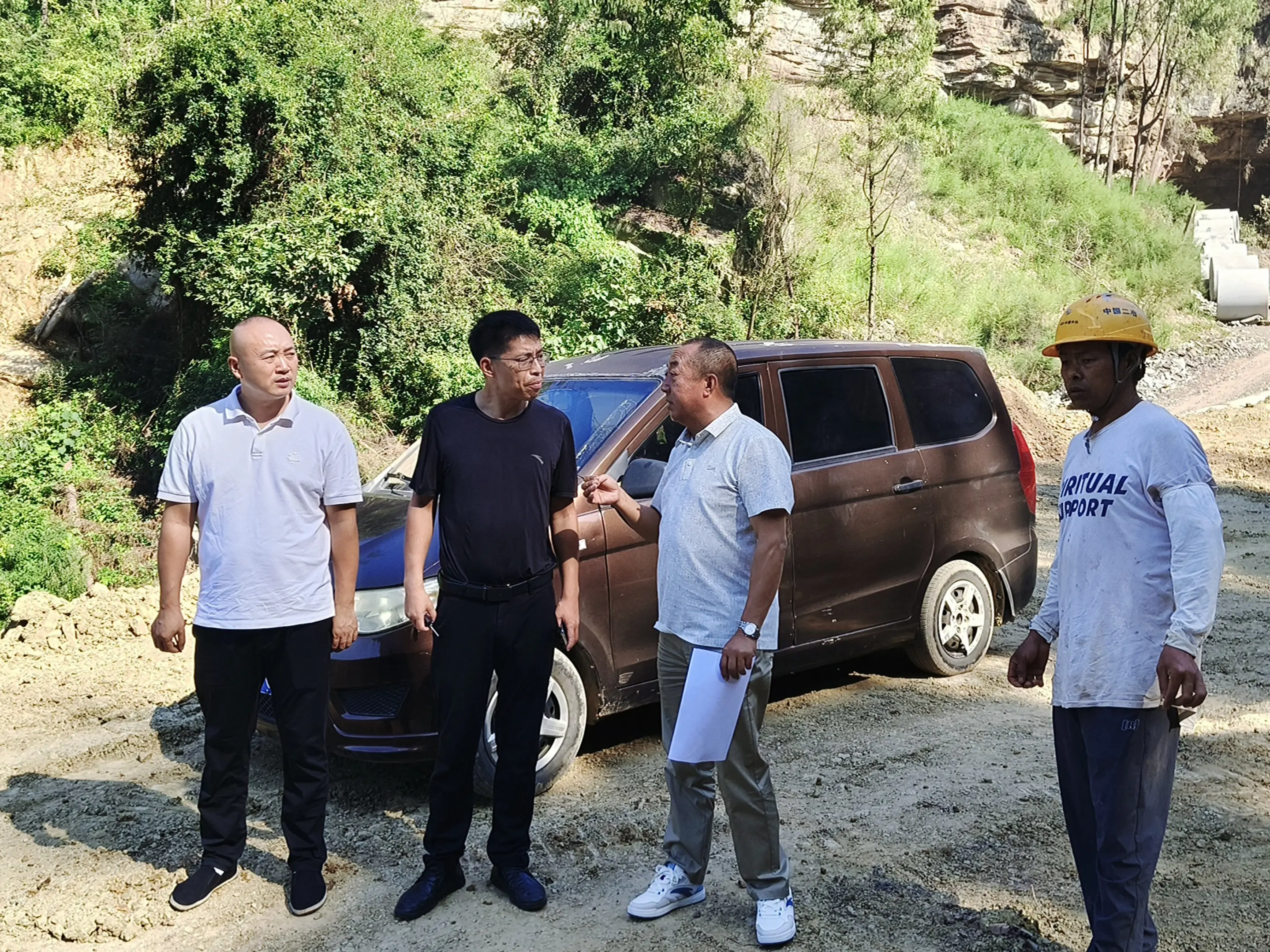 学会独处，学会忘记，学会自我疗伤，学会把委屈嚼一嚼咽下去！人生无常，起...