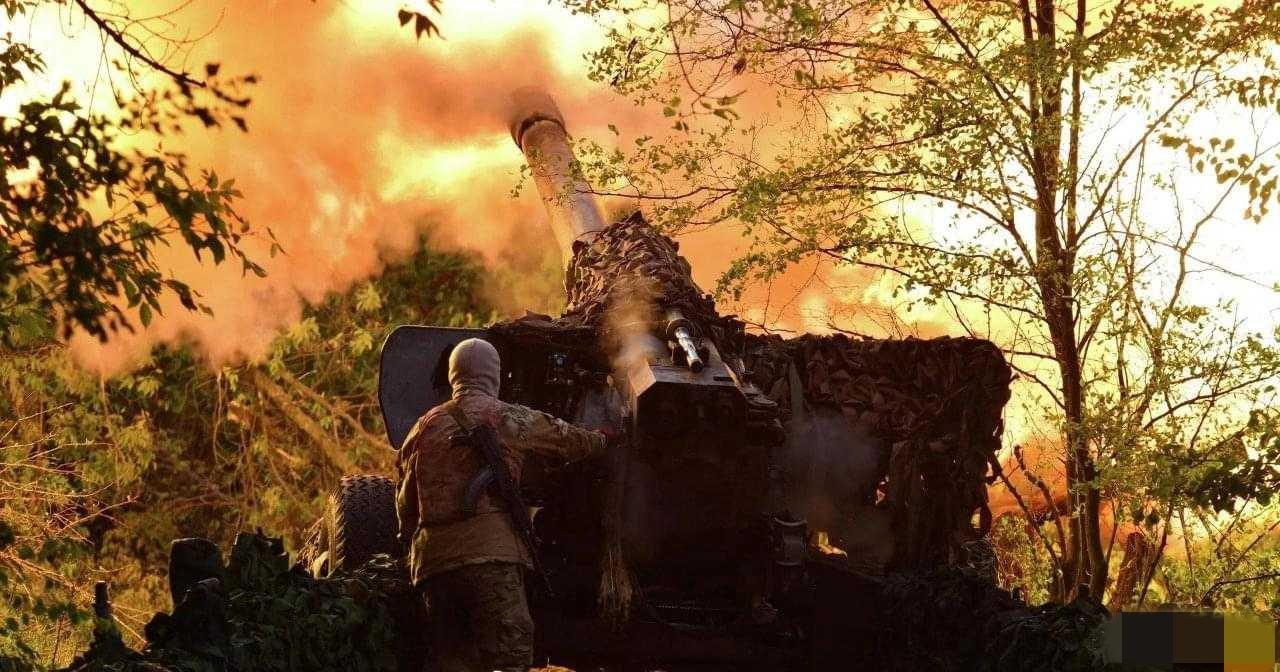 俄罗斯危矣！人海战术彻底失效，AI无人装备主导战场胜负俄乌冲突步入第四个年