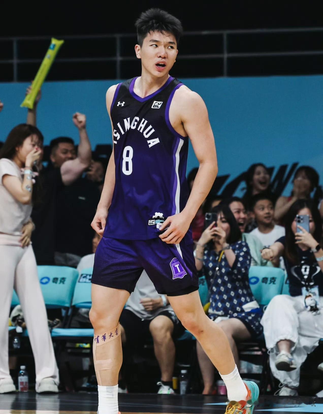 明智！状元热门石奎退出CBA选秀，这“坑”咱不跳了！据媒体人“球圈赵探长”消