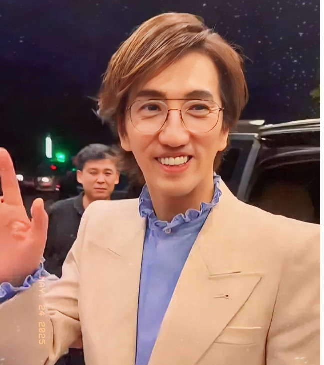 芒果台完蛋了，林志炫一淘汰我就知道芒果台以后再也别想请来好歌手。林志炫