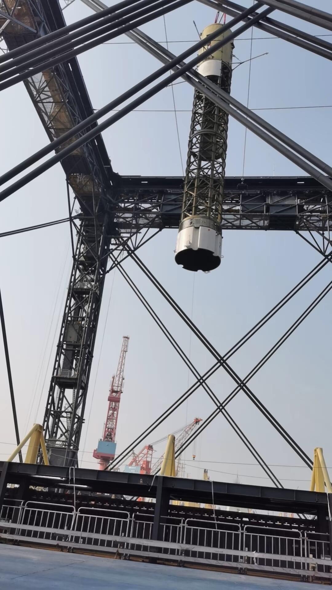 领航者回收船网系回收试验图