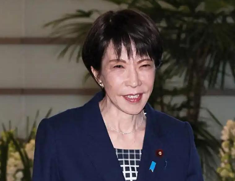 日本天塌了，中国新规北京时间6月1日，也就是昨天，我们国家出了一条关于“对外投