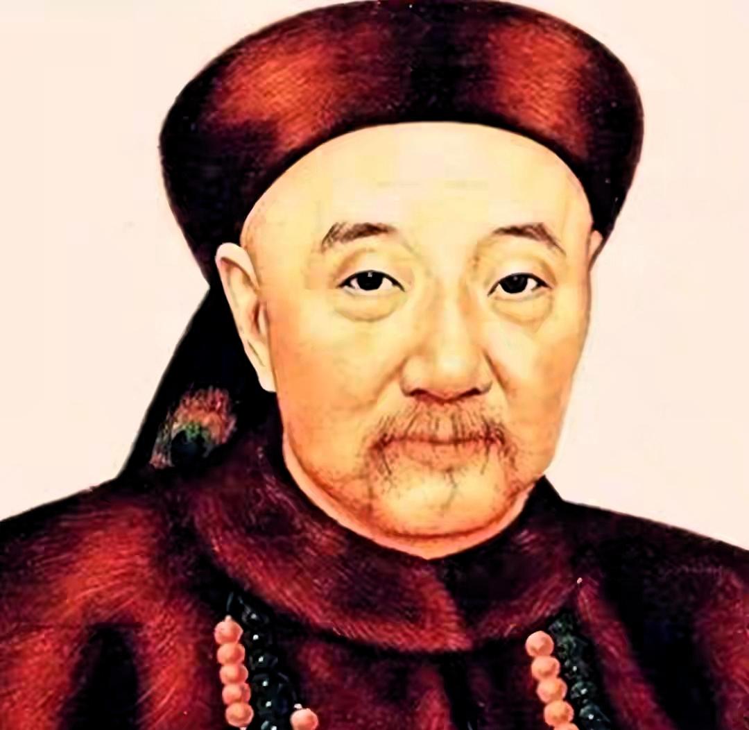 李鸿章整垮胡雪岩时，左宗棠为何不仅见死不救，反而亲自去抄家？1885年杭州那