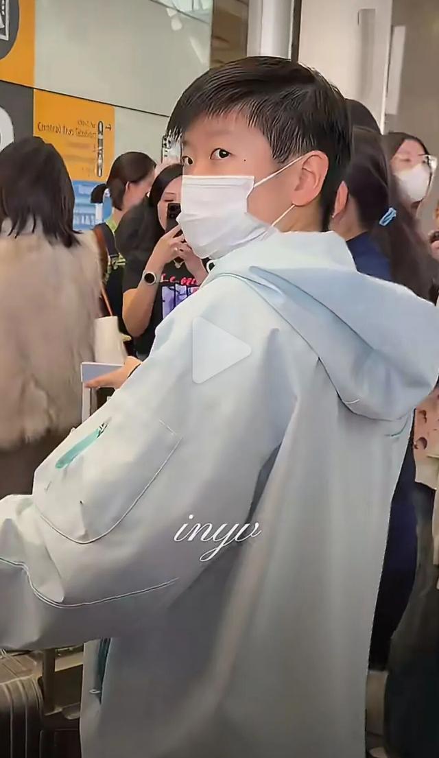 [捂脸哭][捂脸哭][捂脸哭]太尴尬！2026年伦敦世乒赛刚拉开帷幕，比赛