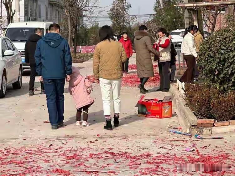 春节已将接近尾声，发现了村里的5大怪象，和往年大不同，你村里有吗？看完心里不是滋