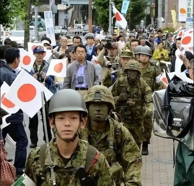 “中国不用核武器就可能瞬间打败消灭日本！”2014年，日专家警告日本如果今后继续
