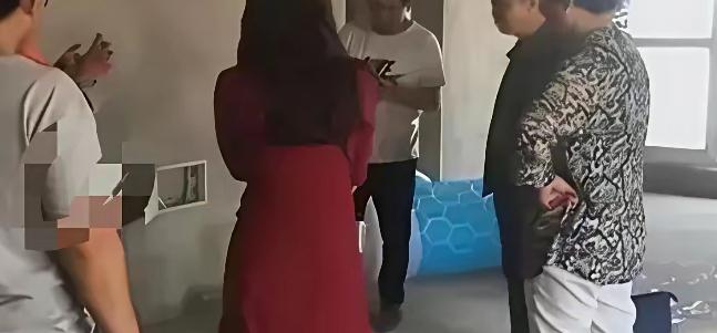 “人财两失！”河南驻马店，一女子请装修师傅来家装修，期间，两人暗生情愫，事后女子