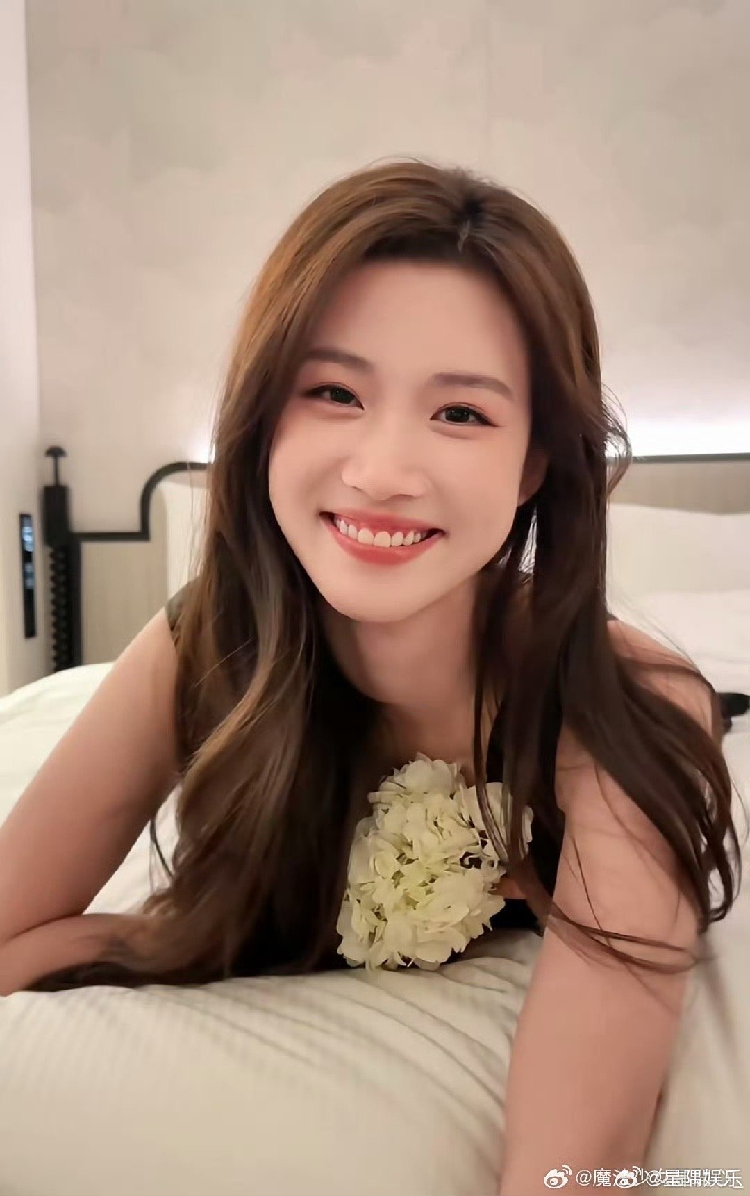 田曦薇卢昱晓谁会成为下一个流量🌸