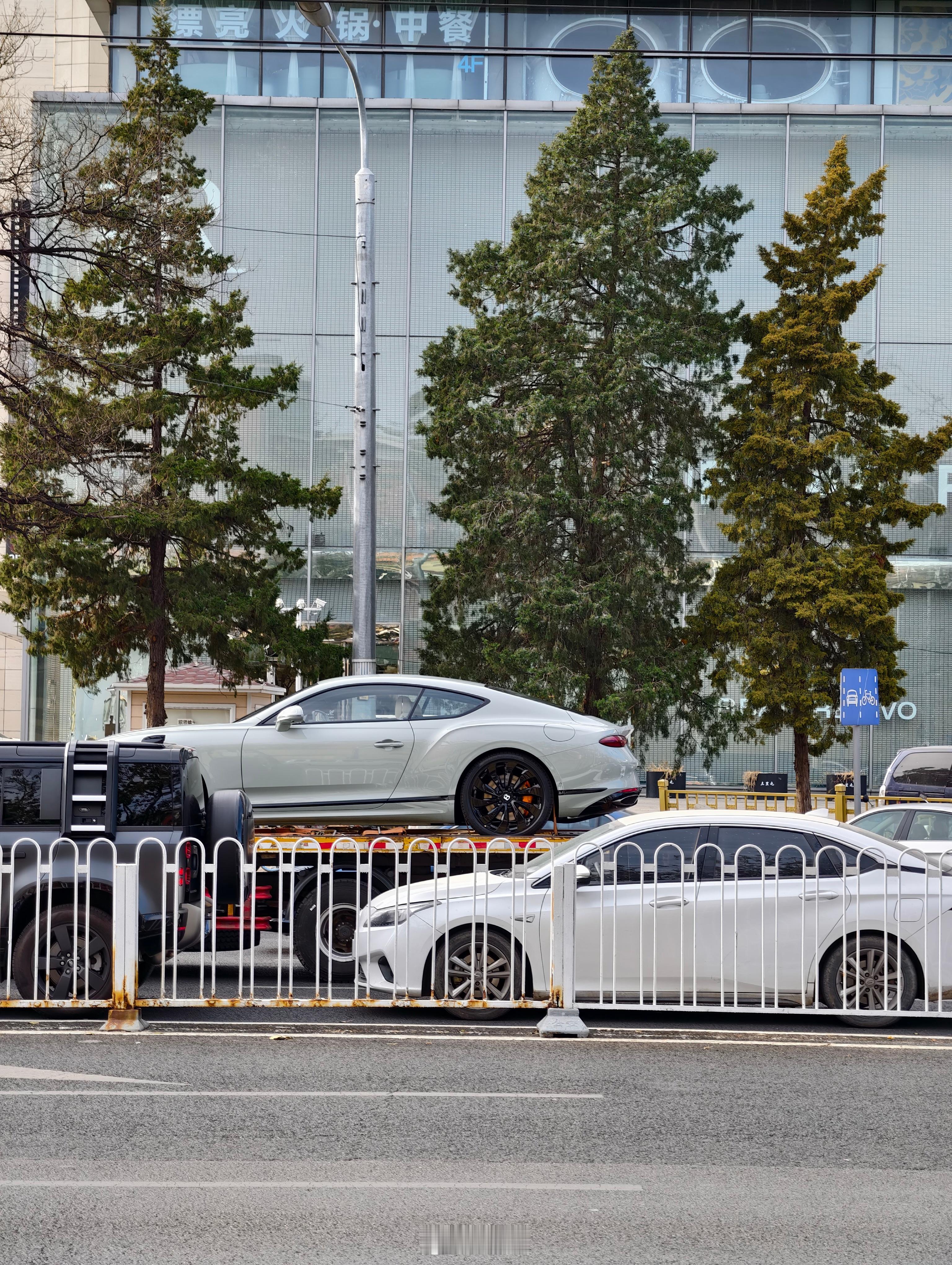 这是谁家双12的快递发货了你的下一台车北京