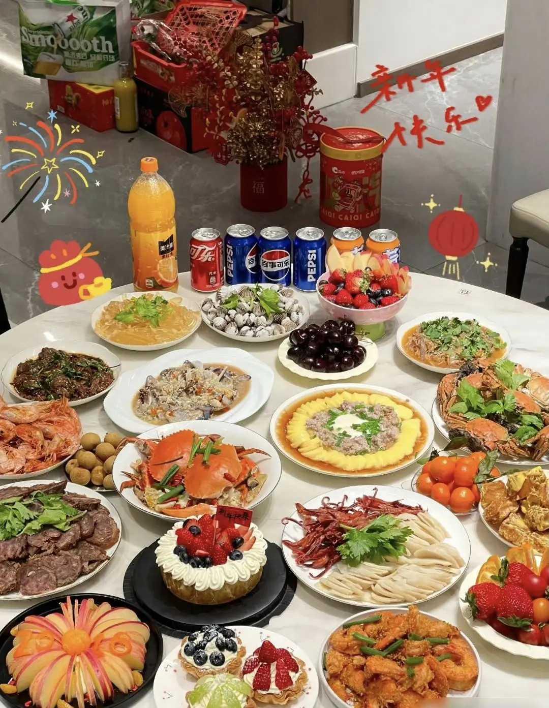 同样是年夜饭，左边00后，右边80后，差别很大！