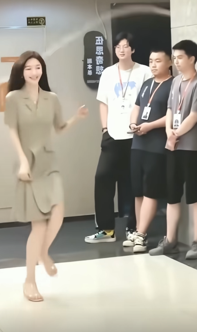 怎么做到跳绳还这么优雅的