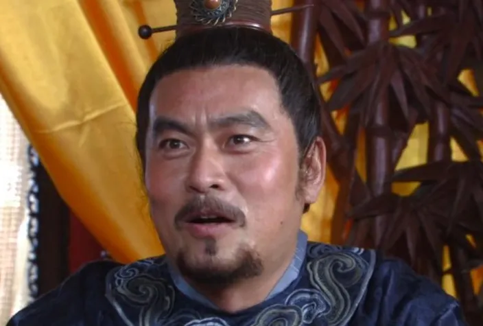 1388年，汤和对朱元璋说：“陛下，老臣63岁了，请求回乡养老！”朱元璋笑着说：
