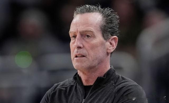 完美一战！哈登27分主导关键球，骑士主帅赛后直言：他和莫布利把球队扛在肩上！