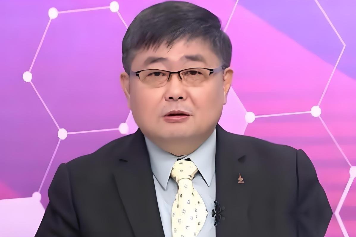 最近台湾娱乐圈和政论圈同时上演了一出荒诞的戏码。你以为有些人是体面人，结果为了博
