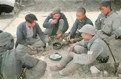 军饷微薄何以胜？——从军心与民心看国共军队胜负自1927年人民军队建立至19