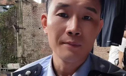 9月17日，云南警方发布通报，称嘎子（谢孟伟）因为穿着警服直播带货，造成了不良的