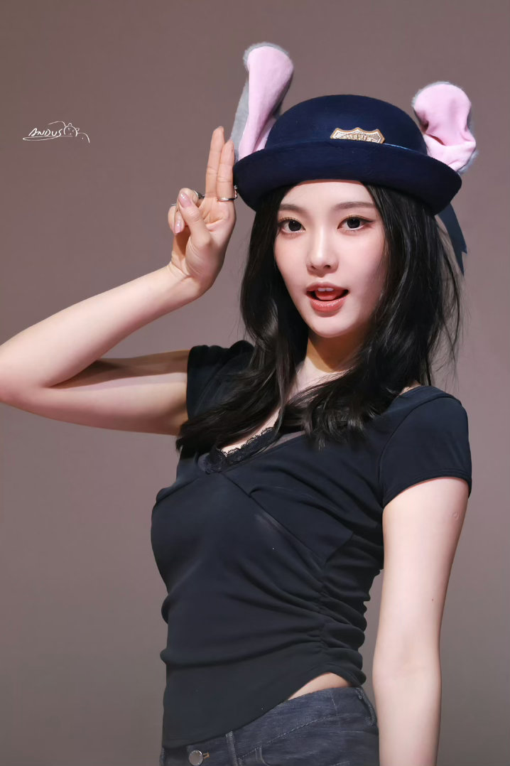 宁艺卓丛林精灵宁艺卓签售好美小兔子、小天使、小精灵、小仙子、小魔女、小公主、小猫