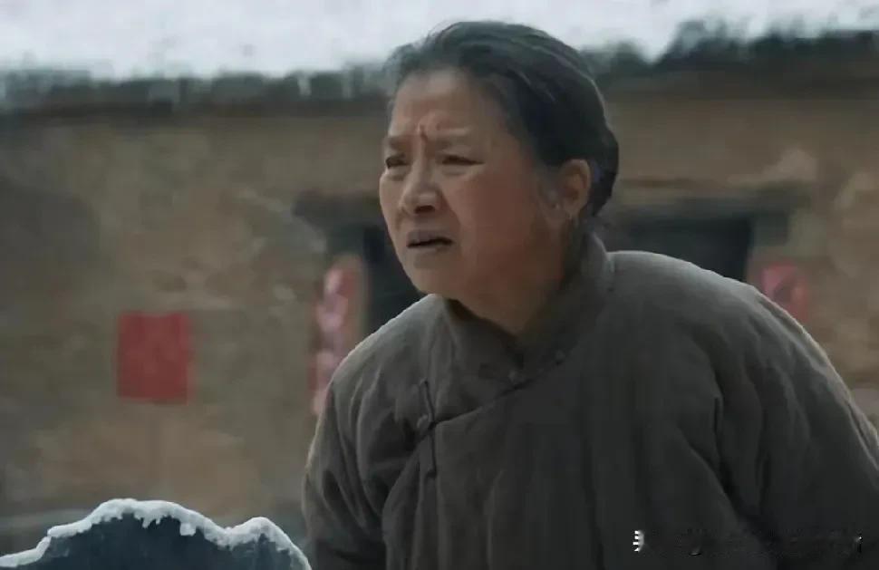 最近几天因为迟蓬扮演的妈妈，成为了网友热议的焦点。好演技再一次被证明。其实迟蓬