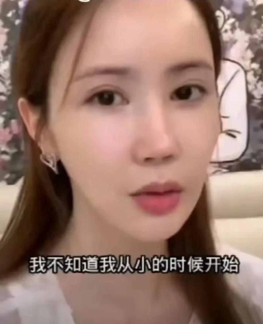 41岁的李多海直播时，被网友们催生，她有些不开心说，自己不知道要不要生孩子，因为