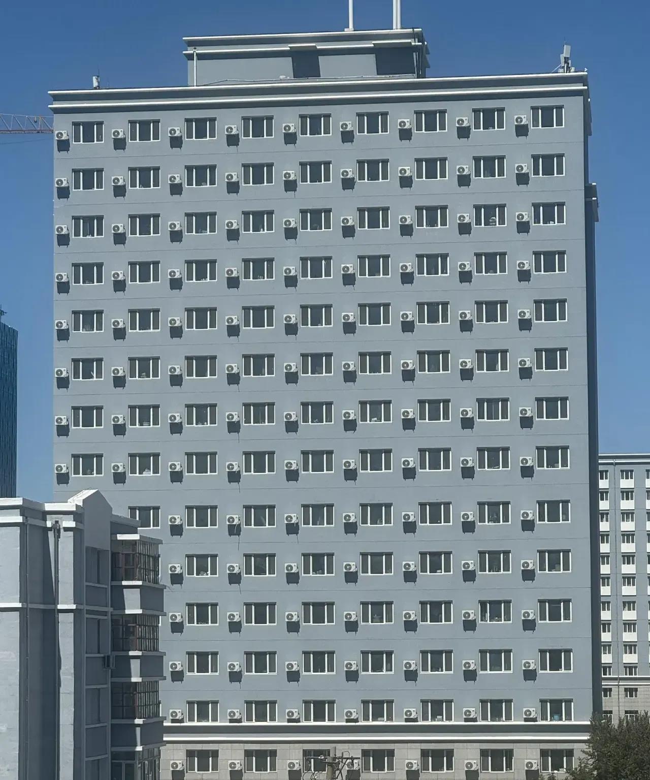 这空调是装不齐不结工程款吗？