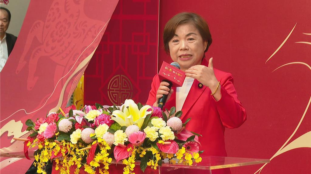 杨琼璎狂打“卢秀燕牌”：借光环易，接江山难杨琼璎狂打“卢秀燕牌”:借光环易