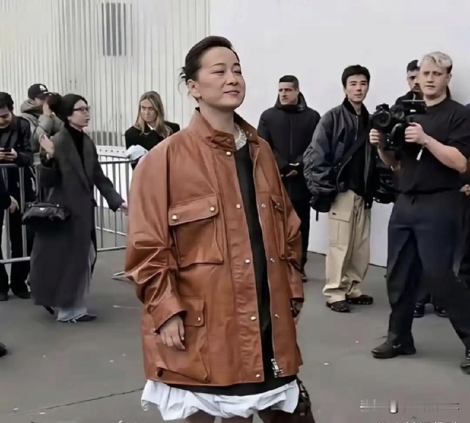 贾玲衰老成这样子了吗？感觉真是一瞬间的事。