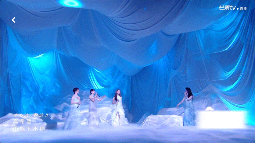 徐洁儿开口定调雨爱太好听了沉浸式聆听治愈声韵，徐洁儿《雨爱》现场零垫音超稳，起调