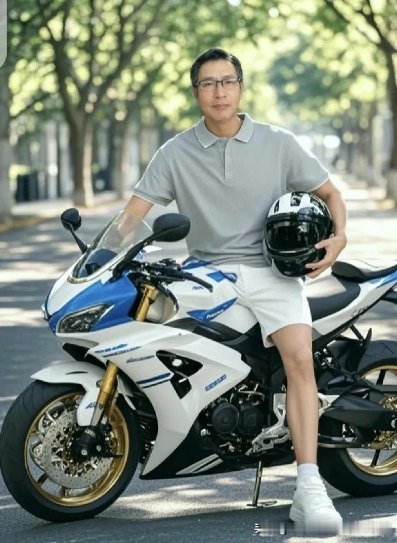 四十年后，如果没得癌症或出现意外，我才九十九岁，按现在的科研速度推算，那时早已消