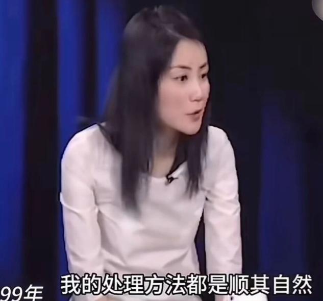 王菲当年的这几句话，真的太前卫了！ 1999年，王菲与窦唯离婚后，媒体追着她